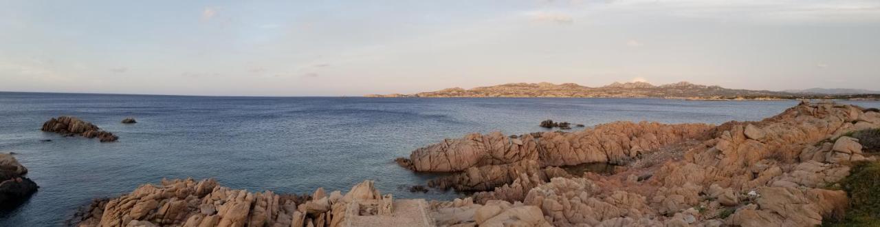 Casa Mughetto R5055 Seafront, Private Sea Access, Swimming Pool Villa La Maddalena  Kültér fotó