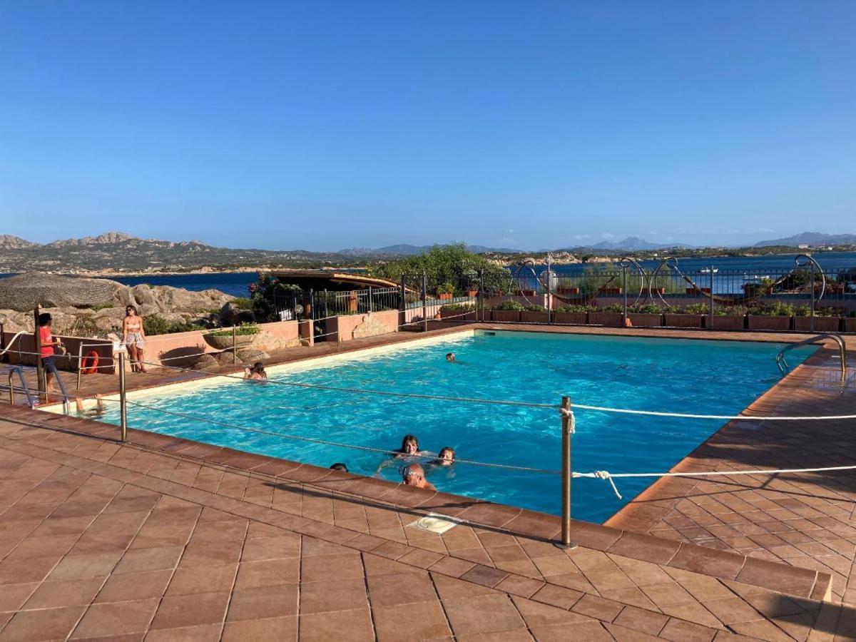 Casa Mughetto R5055 Seafront, Private Sea Access, Swimming Pool Villa La Maddalena  Kültér fotó