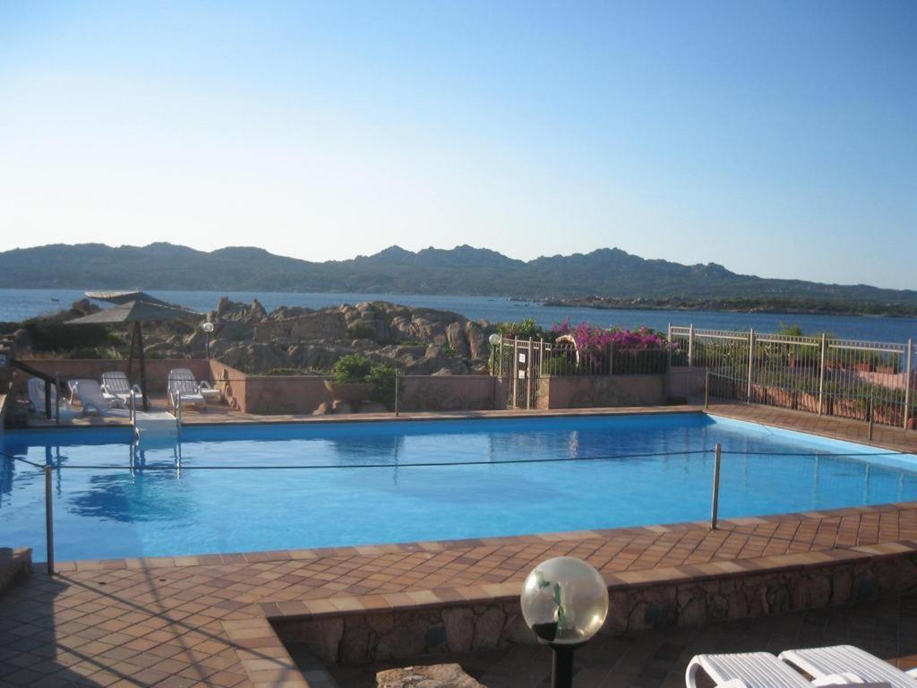 Casa Mughetto R5055 Seafront, Private Sea Access, Swimming Pool Villa La Maddalena  Kültér fotó